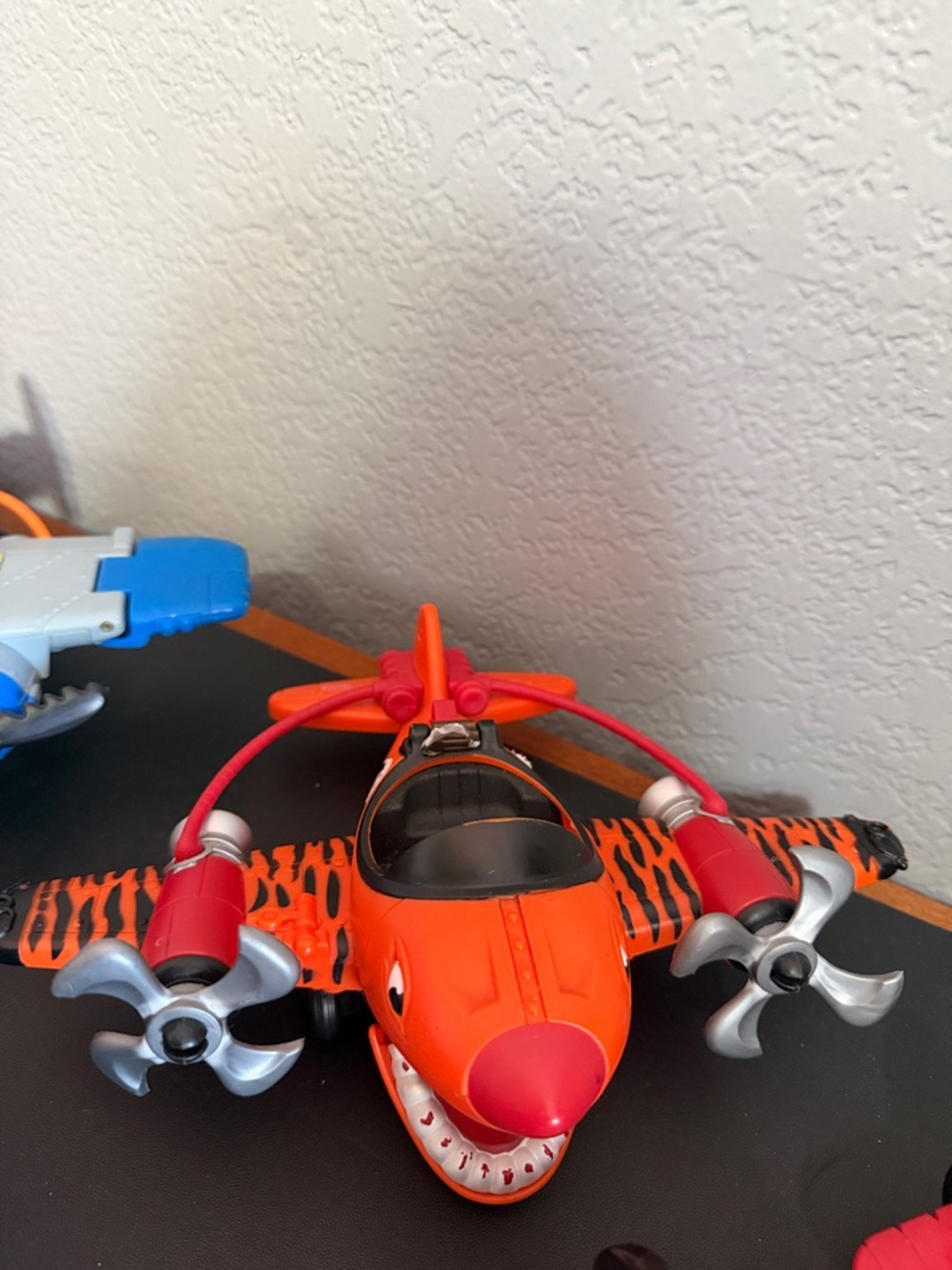 Vintage Fisher Price Imaginext Airplane Sky Racer Tornado Twin Eagle Tiger Shark - Picture 6 of 16